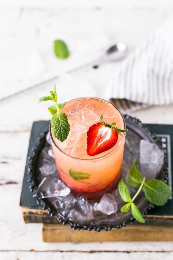 February blog post ideas - including Valentine's Day cocktail recipes