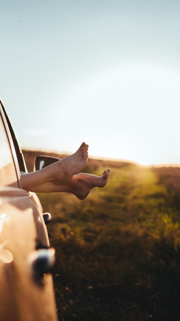 Summer Wallpapers for iPhone Summer Vibe Feet Out Of The Car