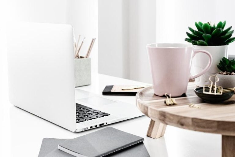 How To Create And Sell Digital Products: An Ultimate Guide For Bloggers