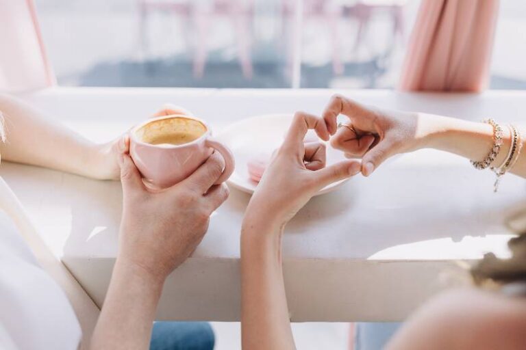 115+ Food Blog Ideas: Juicy Topics To Make Your Readers Salivate For More